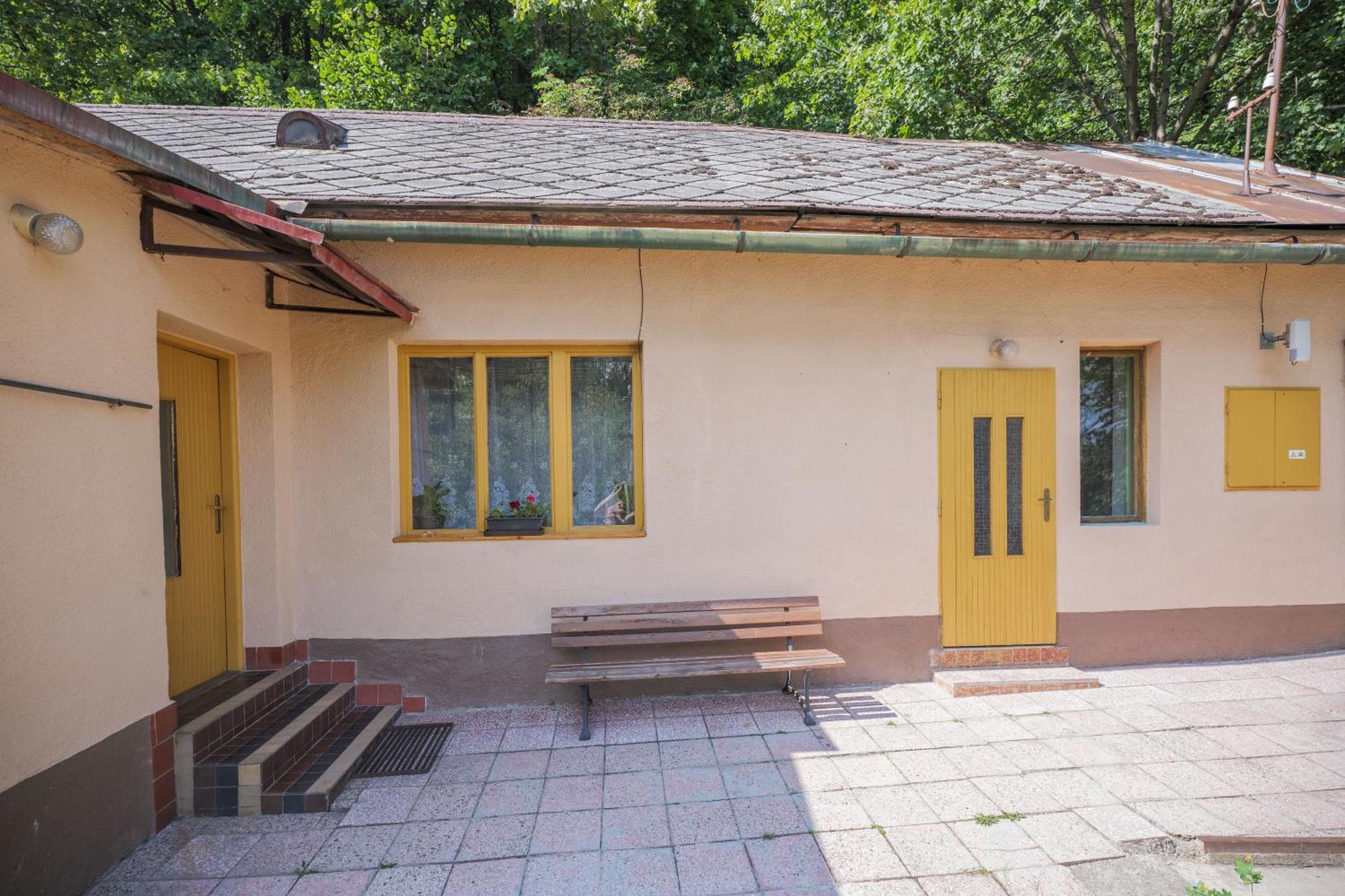 Appartement Domcek 555 à Banská Štiavnica Extérieur photo